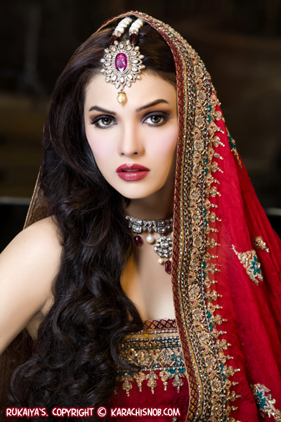 Wedding Makeup Pictures on Best Beauty Salons For Bridal Make Up In Karachi At Karachisnob Com
