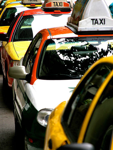 Taxi Cab Services in Karachi, Pakistan