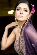 valima-makeup-purple.jpg (106503 bytes)